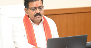 उप मुख्यमंत्री विजय शर्मा ने की सुशासन तिहार की तैयारियों की समीक्षा, वीडियो कॉन्फ्रेंसिंग से जुड़े दुर्ग, बालोद, बस्तर एवं मोहला-मानपुर जिलों के प्रशासनिक अधिकारी….