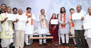 स्वामित्व से संपत्ति का अधिकार, बिहान से आत्मनिर्भरता की राह : कोसरंगी चौपाल में ग्रामीण विकास की दिखी तस्वीर….