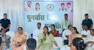 हिंसा से विकास की ओर : आत्मसमर्पित महिलाओं के बीच पहुंचीं मंत्री लक्ष्मी राजवाड़े, पुनर्वास नीति को बताया नई जिंदगी की राह….
