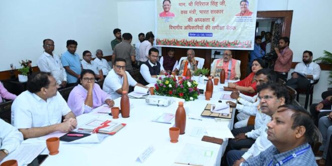 रेशम, खादी और हथकरघा क्षेत्र को नई दिशा: केंद्रीय वस्त्र मंत्री गिरिराज सिंह ने दिए महत्वपूर्ण निर्देश…..
