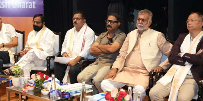 केंद्रीय ग्रामीण विकास मंत्री ने की छत्तीसगढ़ के मटेरियल बैंक मॉडल की तारीफ, राष्ट्रीय सम्मेलन में शामिल हुए डिप्टी CM विजय शर्मा….