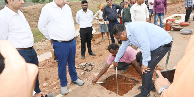 पीएम जनमन सड़क निर्माण में लापरवाही पर सख्त कार्रवाई, उप मुख्यमंत्री विजय शर्मा के निर्देश पर सहायक अभियंता और उप अभियंता निलंबित…..