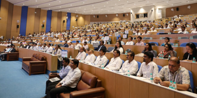 भारत निर्वाचन आयोग द्वारा मीडिया एवं संचार अधिकारियों के लिए राष्ट्रीय सम्मेलन आयोजित, नई दिल्ली स्थित आईआईआईडीईएम में आयोजित हुआ एक दिवसीय प्रशिक्षण एवं संवाद कार्यक्रम…..