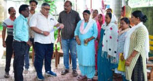 जनदर्शन में पर्यटन एवं संस्कृति मंत्री राजेश अग्रवाल ने सुनीं लोगों की समस्याएं, त्वरित समाधान के दिए निर्देश…..