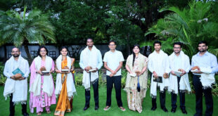 यूपीएससी 2025 के छत्तीसगढ़ टॉपरों ने वित्त मंत्री ओपी चौधरी से की सौजन्य मुलाकात….