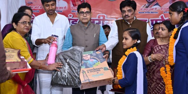 शिक्षा के साथ संस्कारों का समावेश ही समृद्ध छत्तीसगढ़ की नींव – राजस्व मंत्री टंक राम वर्मा….