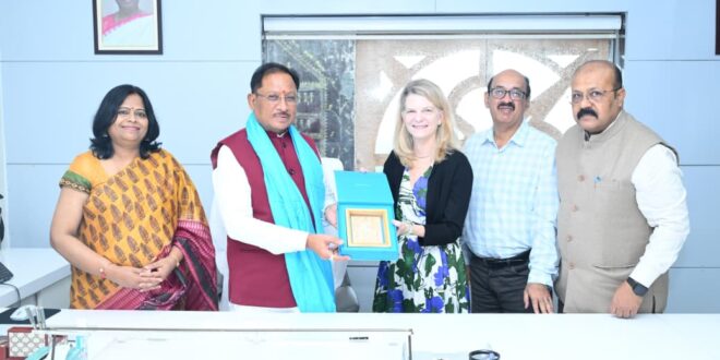 मुख्यमंत्री विष्णु देव साय की पहलः स्वस्थ माताएं, स्वस्थ बच्चे और कुपोषण मुक्त छत्तीसगढ़ के लिए बनेगी समन्वित रणनीति….