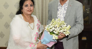 राज्यपाल रमेन डेका से महिला आयोग की नव नियुक्त अध्यक्ष डॉ. ममता साहू ने भेंट की….