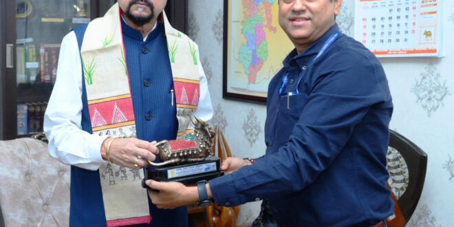 राज्यपाल रमेन डेका से एनएचएआई के क्षेत्रीय अधिकारी आलोक कुमार ने की भेंट….