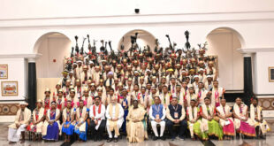 राष्ट्रपति भवन के विशेष अतिथि बने बस्तर के मांझी-चालकी : बस्तर पंडुम-2026 के विजेताओं और जनजातीय प्रतिनिधियों का हुआ विशेष सम्मान….