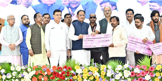 ढाई साल की उपलब्धियाँ- छत्तीसगढ़ का श्रमिक कल्याण के क्षेत्र में नई पहचान, श्रमिकों के सामाजिक और आर्थिक सशक्तिकरण को सर्वाेच्च प्राथमिकता…