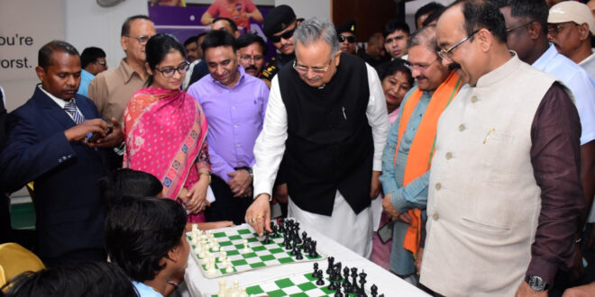 राजनांदगांव में राज्य स्तरीय जूनियर शतरंज प्रतियोगिता का समापन- डॉ. रमन सिंह और अरुण साव ने बढ़ाया खिलाड़ियों का उत्साह….