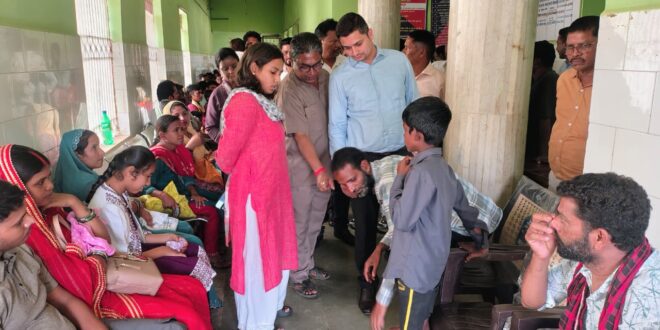 कलेक्टर सुश्री प्रतिष्ठा ममगाई ने जिला अस्पताल का किया औचक निरीक्षण