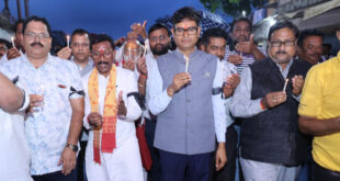 वित्त मंत्री ओ.पी. चौधरी की अगुवाई में विभाजन विभीषिका स्मरण दिवस पर कैंडल मार्च…..