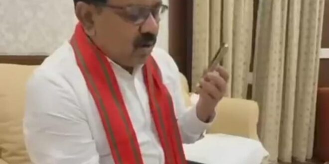 कुलगाम आतंकी हमले के पीड़ितों के परिजनों से उप मुख्यमंत्री  विजय शर्मा ने की बात