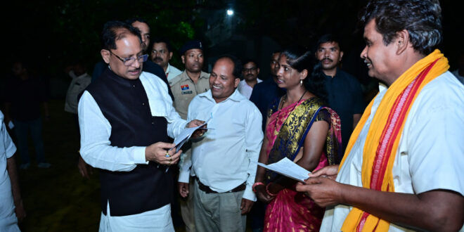 बगिया में मुख्यमंत्री विष्णु देव साय ने सुनी आम लोगों की आवाज, समस्याओं के निराकरण के दिए सख्त निर्देश….