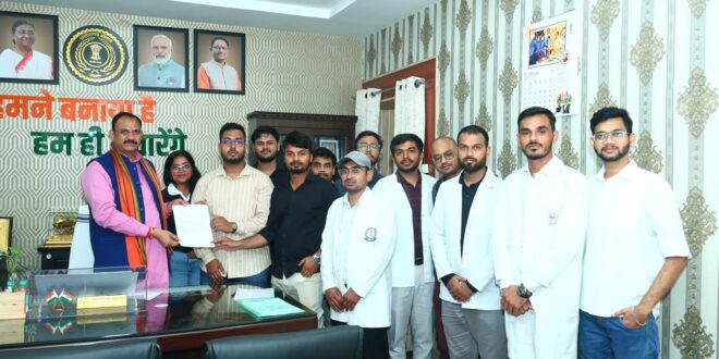 स्वास्थ्य मंत्री श्याम बिहारी जायसवाल से मिले इंटर्न डॉक्टर, आंदोलन स्थगित करने का लिया निर्णय….