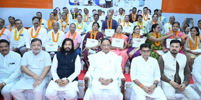 दिव्यांगजनों के सम्मान और सशक्तीकरण के लिए सरकार निरंतर प्रतिबद्ध : मुख्यमंत्री विष्णु देव साय….