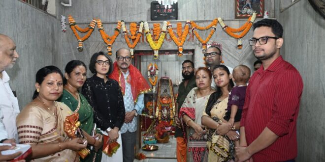 राज्यपाल श्री रमेन डेका ने मां भद्रकाली मंदिर में दर्शन कर की पूजा-अर्चना