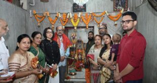 राज्यपाल श्री रमेन डेका ने मां भद्रकाली मंदिर में दर्शन कर की पूजा-अर्चना