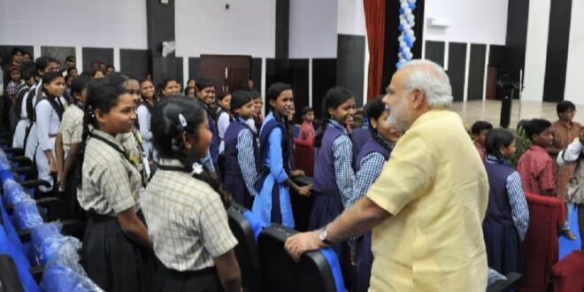बस्तर के जनजातीय बच्चे देश को दिखा रहे नई राह, दंतेवाड़ा की जावंगा एजुकेशन सिटी से नीटक्रैक, आईआईटी-एनआईटी में दाखिला और एसएंडपी ग्लोबल जैसी वैश्विक कंपनियों में नौकरी कर रहे जनजातीय बच्चे….