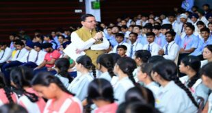 सेवा संकल्प अभियान : उप मुख्यमंत्री विजय शर्मा ने मां दंतेश्वरी मंदिर में दीप प्रज्ज्वलित कर किया ‘सेवा संकल्प अभियान’ का बस्तर में किया शुभारंभ…..