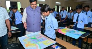 बच्चों ने रंगों में उकेरी विकसित भारत की तस्वीर, शिक्षा मंत्री गजेन्द्र यादव ने बढ़ाया उत्साह….