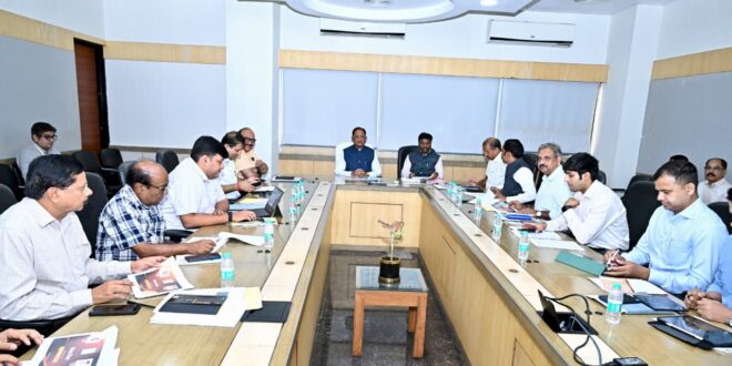 सड़क दुर्घटनाओं को न्यूनतम करने मिशन मोड में करें काम : मुख्यमंत्री विष्णु देव साय….