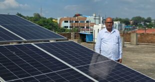बिजली उपभोक्ता से ऊर्जा दाता बनने की ओर बढ़ते कदम, प्रधानमंत्री सूर्य घर मुफ्त बिजली योजना से घरों की छतें बनीं ऊर्जा उत्पादन की इकाइयां, सरगुजा में 1,733 घरों में स्थापित हुए रूफटॉप सोलर संयंत्र….