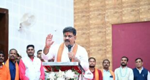 छत्तीसगढ़ प्रदेश लोक कलाकार कल्याण संघ के शपथ ग्रहण समारोह में उप मुख्यमंत्री विजय शर्मा हुए शामिल…