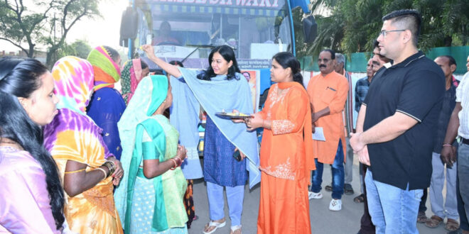 मुख्यमंत्री विष्णु देव साय की पहल से श्रद्धालुओं की मनोकामना हो रही पूरी, सारंगढ़-बिलाईगढ़ के 330 से अधिक नागरिकों को मिला निःशुल्क तीर्थ दर्शन का सौभाग्य…..