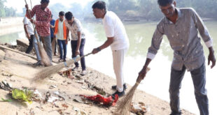 रामपुर आश्रम में जनभागीदारी से चला सेवा संकल्प के साथ स्वच्छता अभियान, वन मंत्री केदार कश्यप ने लोगों के साथ किया श्रमदान, मारकंडी नदी घाट और प्राकृतिक जल कुंड की सफाई….