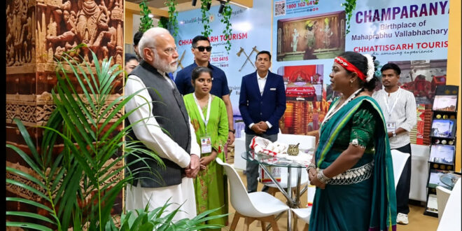 प्रधानमंत्री नरेंद्र मोदी से रूबरू हुईं छत्तीसगढ़ की महिला उद्यमी हीना…..