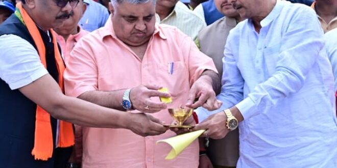 विकसित भारत के संकल्प से जगमगाया जशपुर, पर्यटन मंत्री  राजेश अग्रवाल के नेतृत्व में निकली ‘सेवा ज्योति यात्रा’