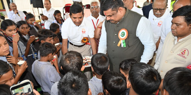 शिक्षा मंत्री गजेन्द्र यादव ने स्कूलों में साईंश्योर न्यूट्रिशन पायलट प्रोजेक्ट का किया शुभारंभ, तीन शासकीय विद्यालयों के लगभग 500 बच्चों को मिलेगा निःशुल्क पोषण सहयोग…..