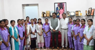सत्य साईं अस्पताल में सेवा दे रहीं छत्तीसगढ़ की बेटियों से मिले वित्त मंत्री ओ.पी. चौधरी…..