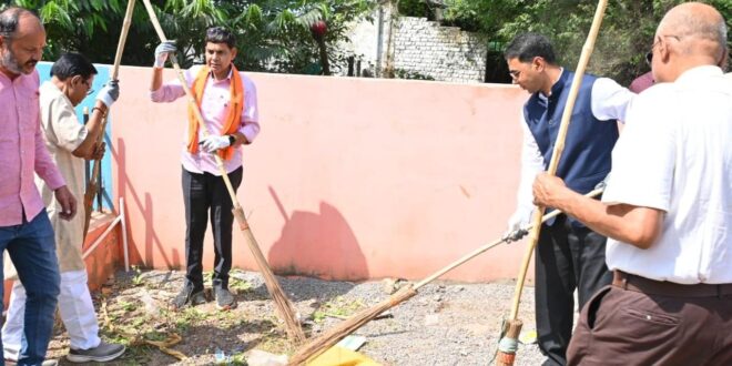 सेवा संकल्प अभियान : स्वच्छता एक आदत है जो धीरे-धीरे संस्कार बनेगी – मंत्री टंक राम वर्मा….