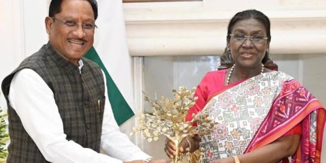 बस्तर दशहरा के ऐतिहासिक मुरिया दरबार में शामिल होंगी राष्ट्रपति द्रौपदी मुर्मू, 23 अक्टूबर को सिरहासार भवन में होगा पारंपरिक मुरिया दरबार का आयोजन, बस्तर की समृद्ध जनजातीय संस्कृति और परंपराओं को मिलेगा राष्ट्रीय गौरव…..