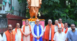 नशा मुक्त भारत के संकल्प के साथ राज्यपाल डेका ने की पदयात्रा, महात्मा गांधी और लाल बहादुर शास्त्री को श्रद्धांजलि अर्पित कर डॉ. अंबेडकर को किया नमन….