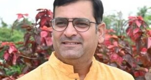 सेवा संकल्प अभियान: सेवा की कहानी : पारिवारिक हकत्याग की रजिस्ट्री में अभिलाष को मिली 46,846 रुपये की राहत, बचत की पूरी राशि बहनों को दी उपहार में….