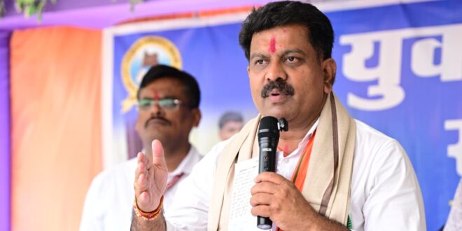 उप मुख्यमंत्री विजय शर्मा ने सहसपुर लोहारा कॉलेज को दी 50 लाख के विकास कार्यों की सौगात, 30 लाख के अतिरिक्त कक्ष का किया भूमिपूजन, बाउंड्रीवॉल और बालिका शौचालय के लिए 20 लाख रुपए की घोषणा की….