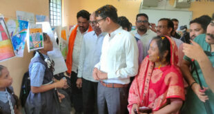 पंचपारा में विकासखंड स्तरीय चित्रकला-भाषण प्रतियोगिता, विद्यार्थियों ने दिखाई रचनात्मक प्रतिभा; वित्त मंत्री ओपी चौधरी ने बढ़ाया हौसला…..